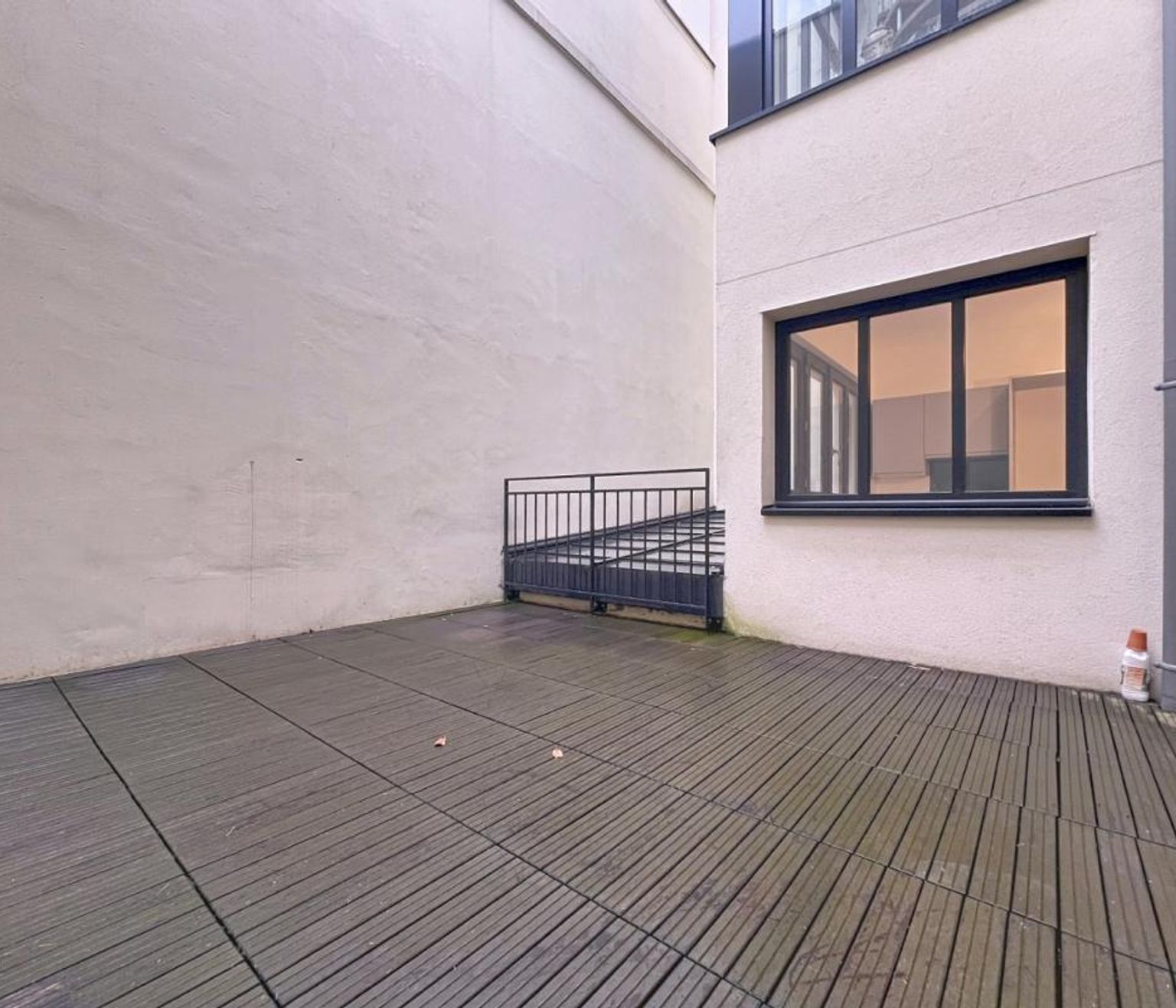 T4 à louer, 85m² non meublé, rue de Rome - PARIS (8)