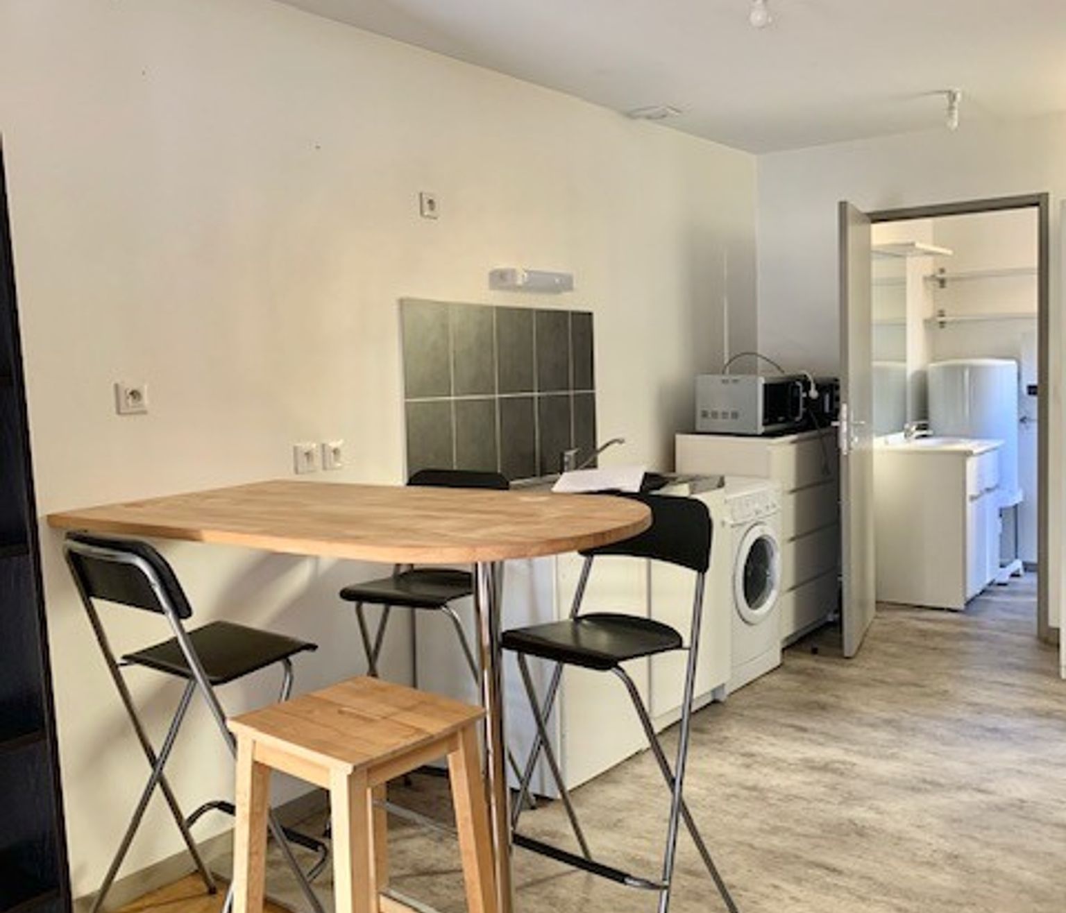 Location T1 de 27.48 m² Capitole proche Fermat