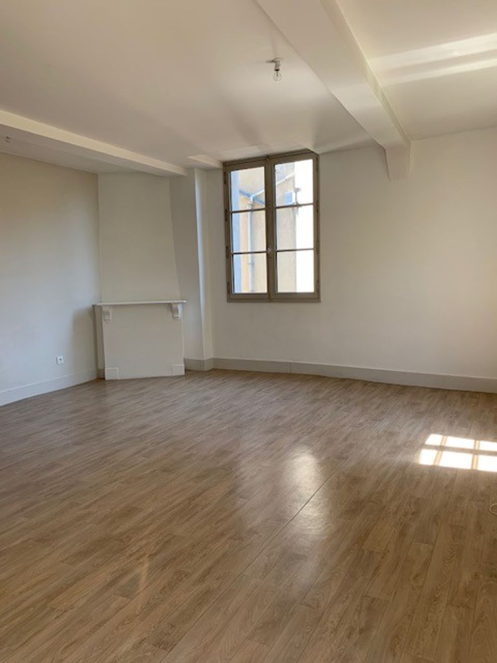 Location T3 de 30.78 m² quartier ESQUIROL ( colocations acceptées )