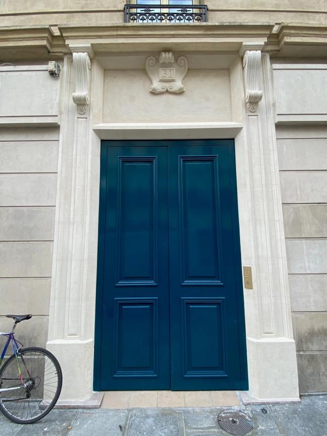 Porte rénovée Chateaudun Paris