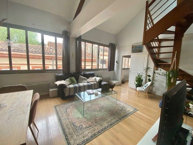 Location T4 duplex Capitole 79.42 m² ( colocations acceptées )