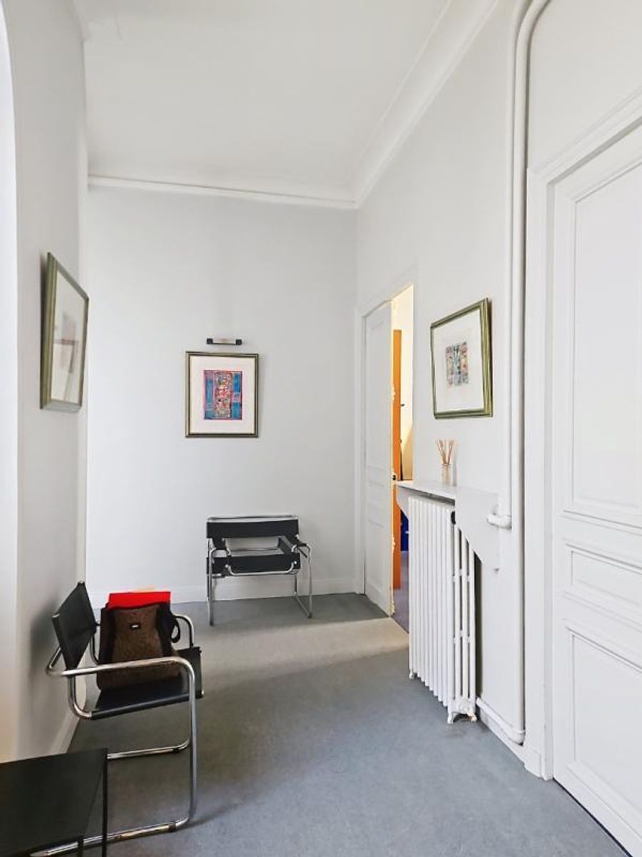 BUREAUX A LOUER - PARIS 8