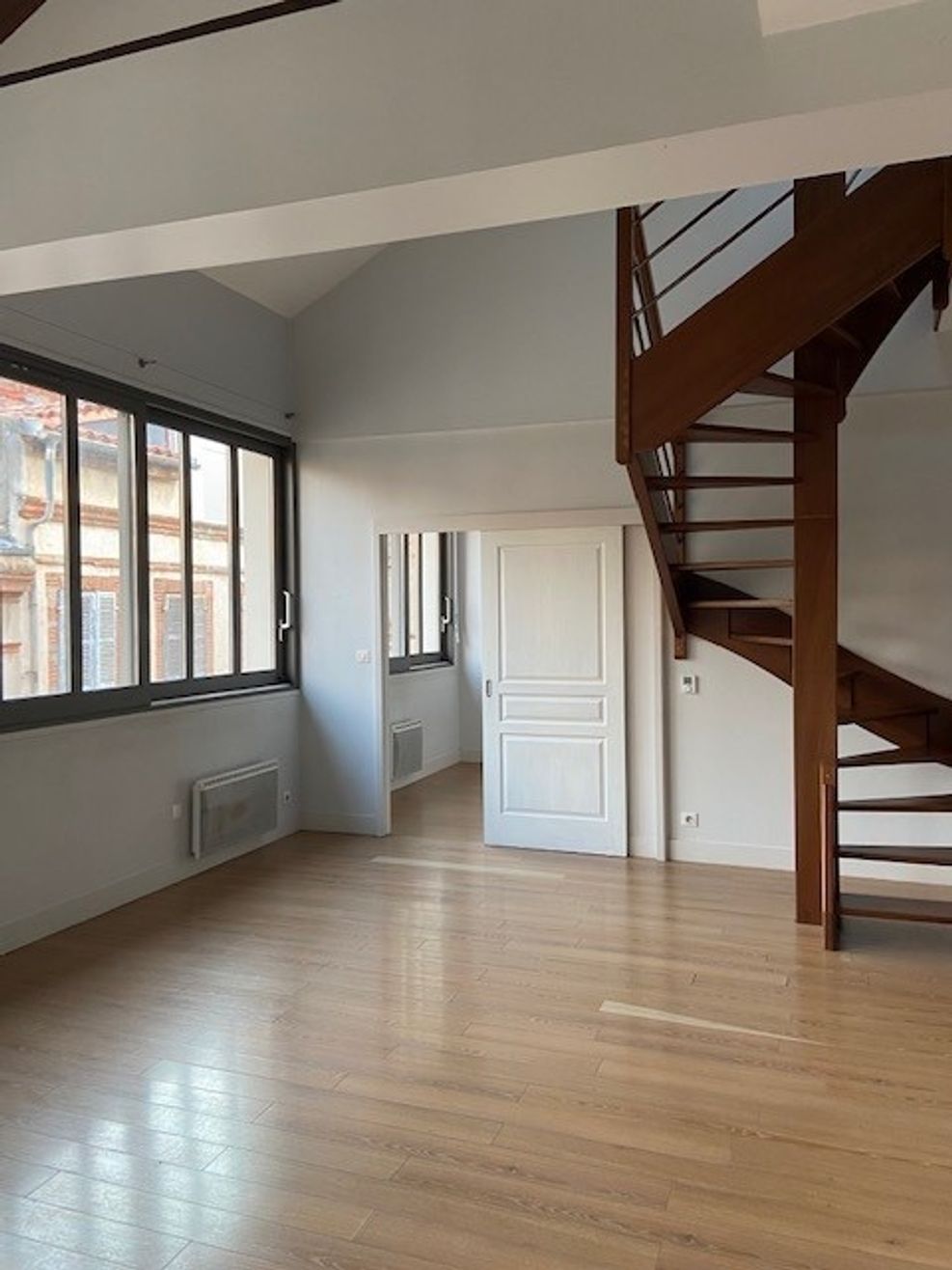 Location T4 duplex Capitole 79.42 m²  ( colocations acceptées )