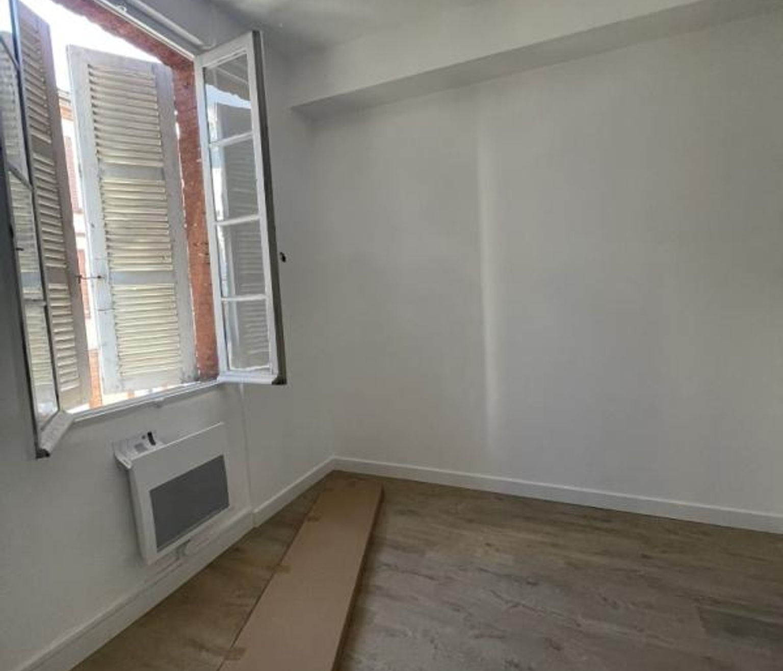 Location magnifique T3 quartier chalets avec très grande terrasse