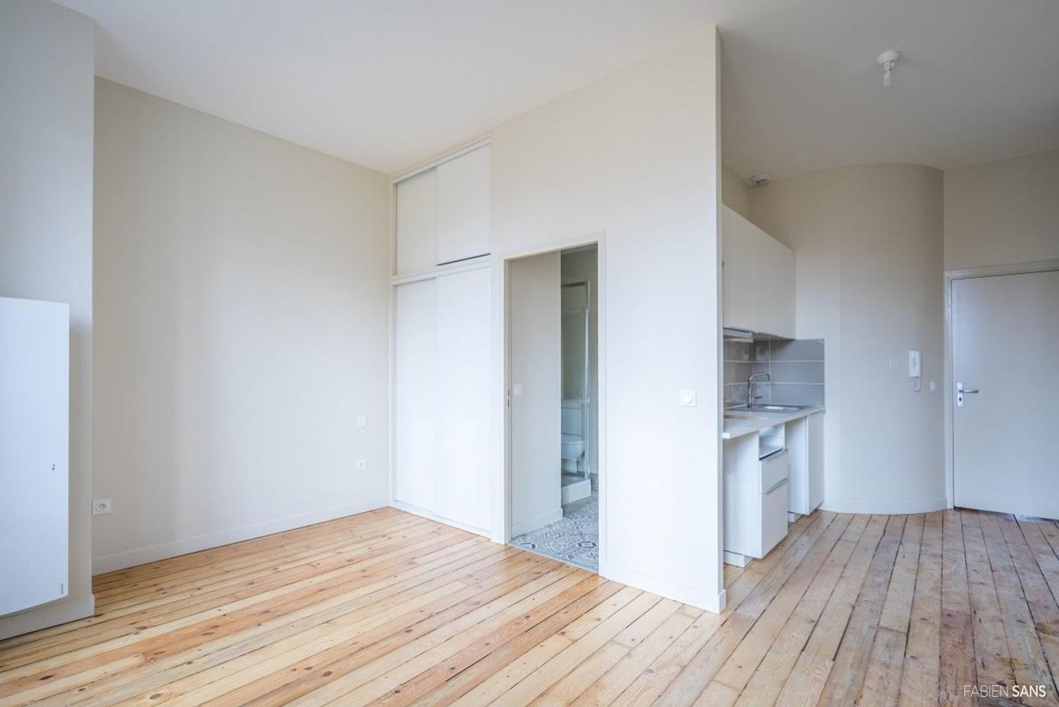 Location charmant T1 de 25.10 m² quartier chalets