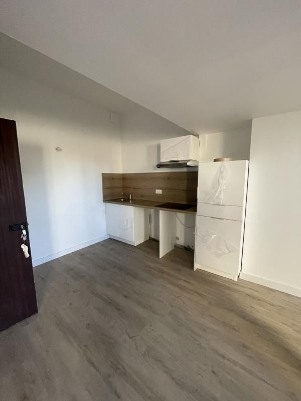 Location magnifique T3 quartier chalets avec très grande terrasse