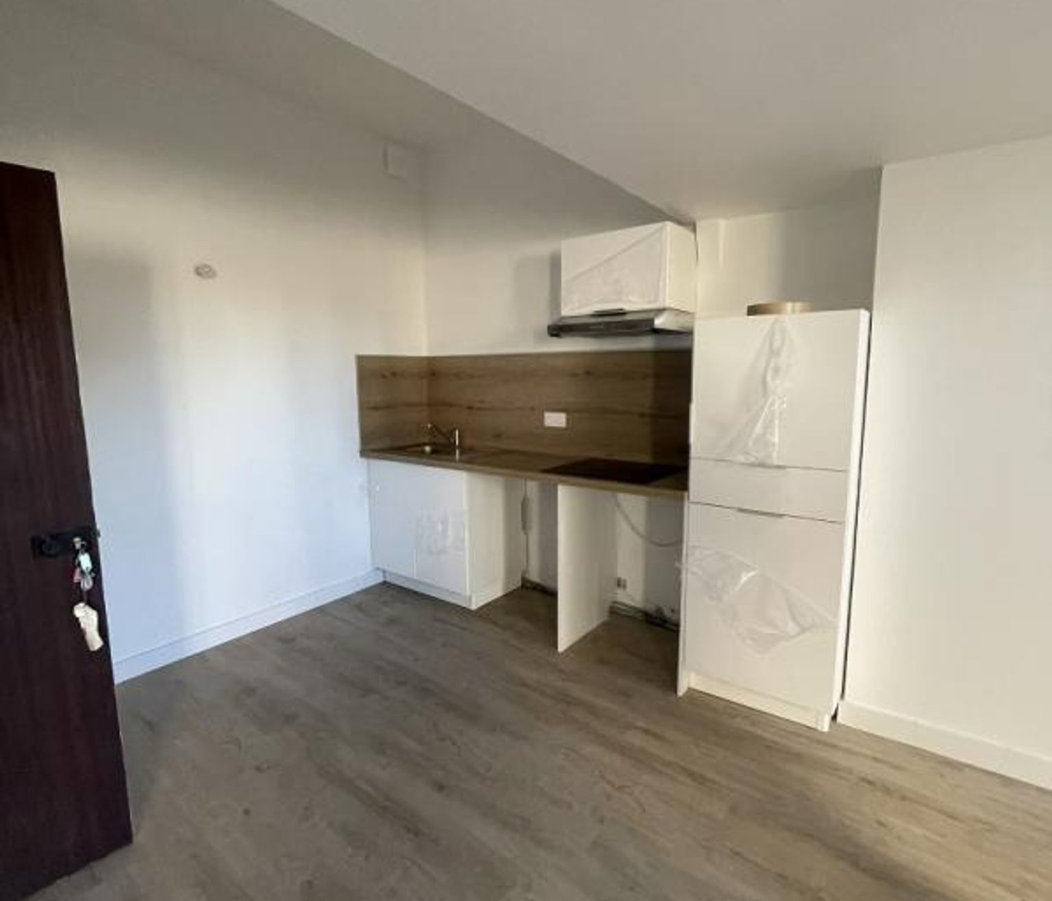 Location magnifique T3 quartier chalets avec très grande terrasse