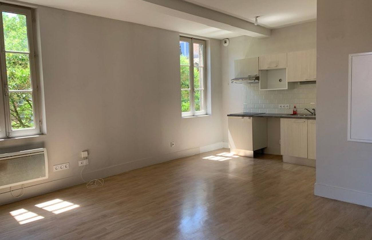 Location T3 de 30.78 m² quartier ESQUIROL ( colocations acceptées )