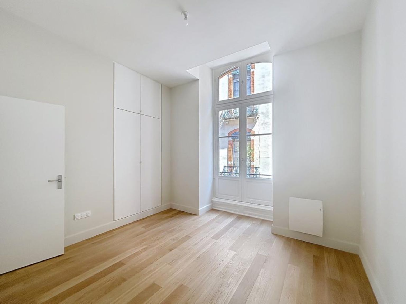 Location magnifique T4 neuf ( 95.10 m² )  quartier Carmes
