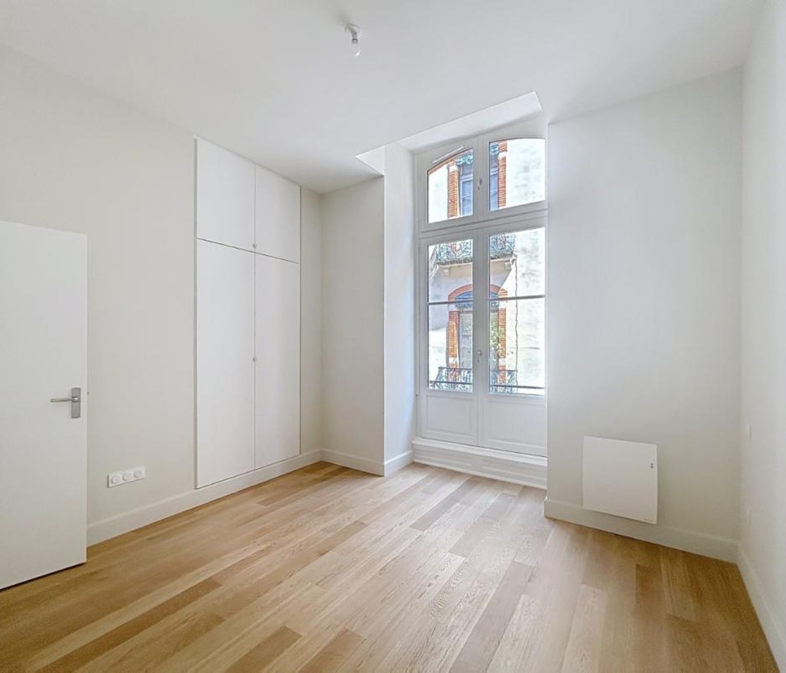 Location magnifique T4 neuf ( 95.10 m² ) quartier Carmes