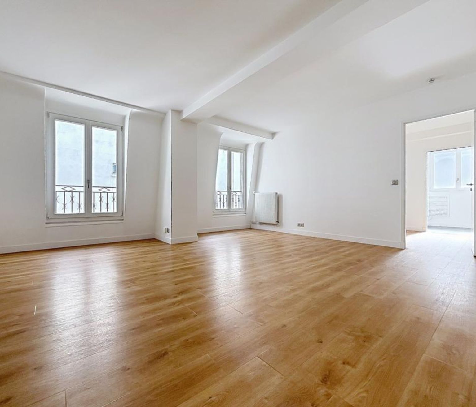 Appartement T2 BIS non meublé - Paris (8)