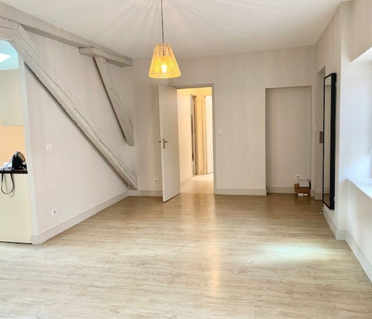 Location T4 de 71.21 m² Victor Hugo avec Climatisation ( colocations acceptées )