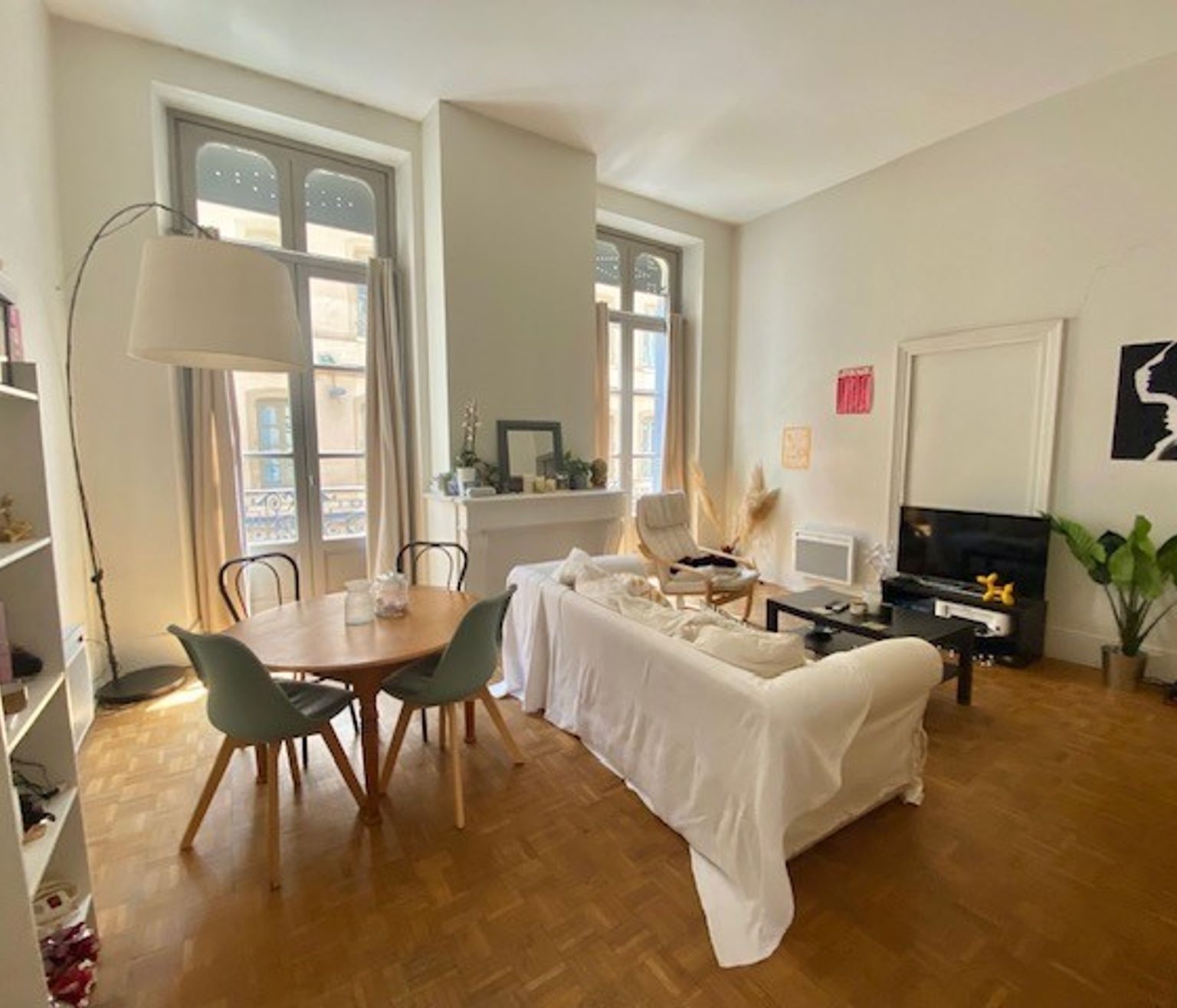 Location T3 de 65 m² Capitole proche Fermat avec petit balcon