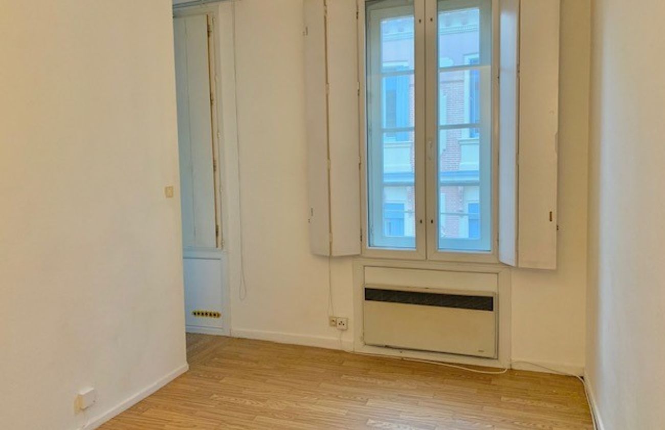 Location t1 14.67 m² Capitole proche Fermat
