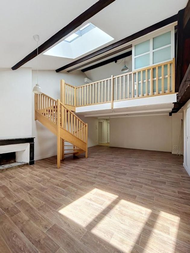 Location Magnifique T5 de 138 m² en  duplex Quartier St Georges