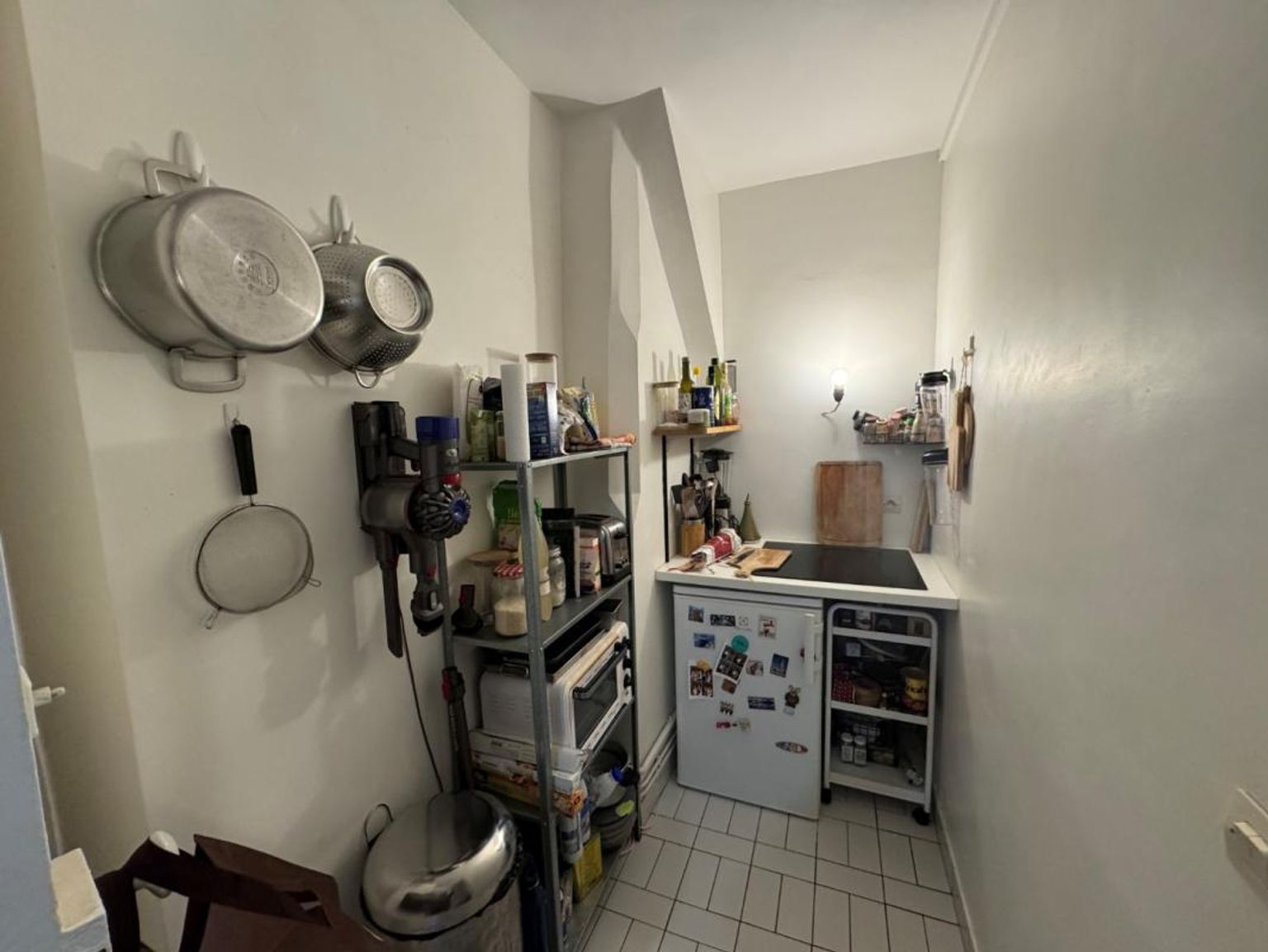 T2 non meublé - rue de Clichy - Paris (9)