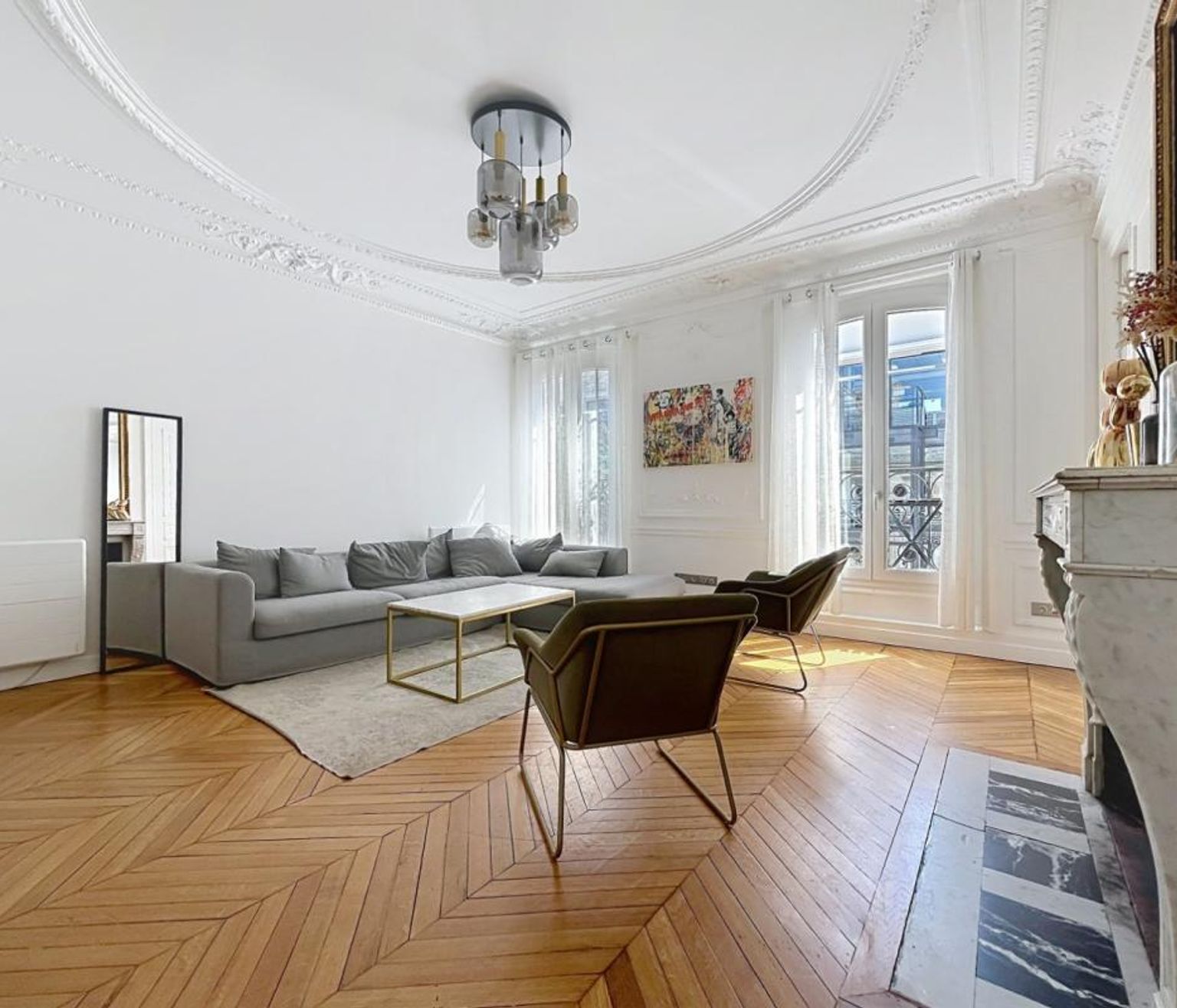 T3 non meublé de 74.40m² - Rue Paul Baudry - Paris (8)