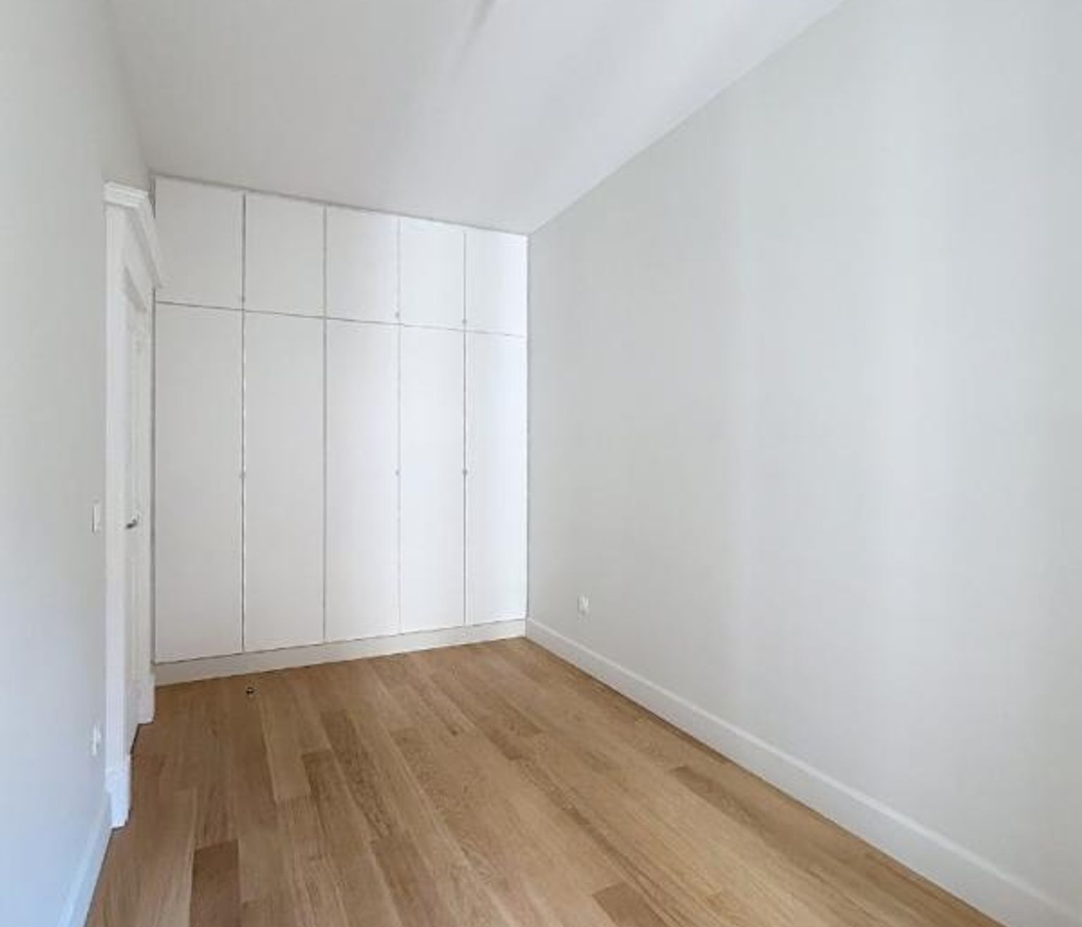 Location magnifique T4 neuf ( 95.10 m² ) quartier Carmes