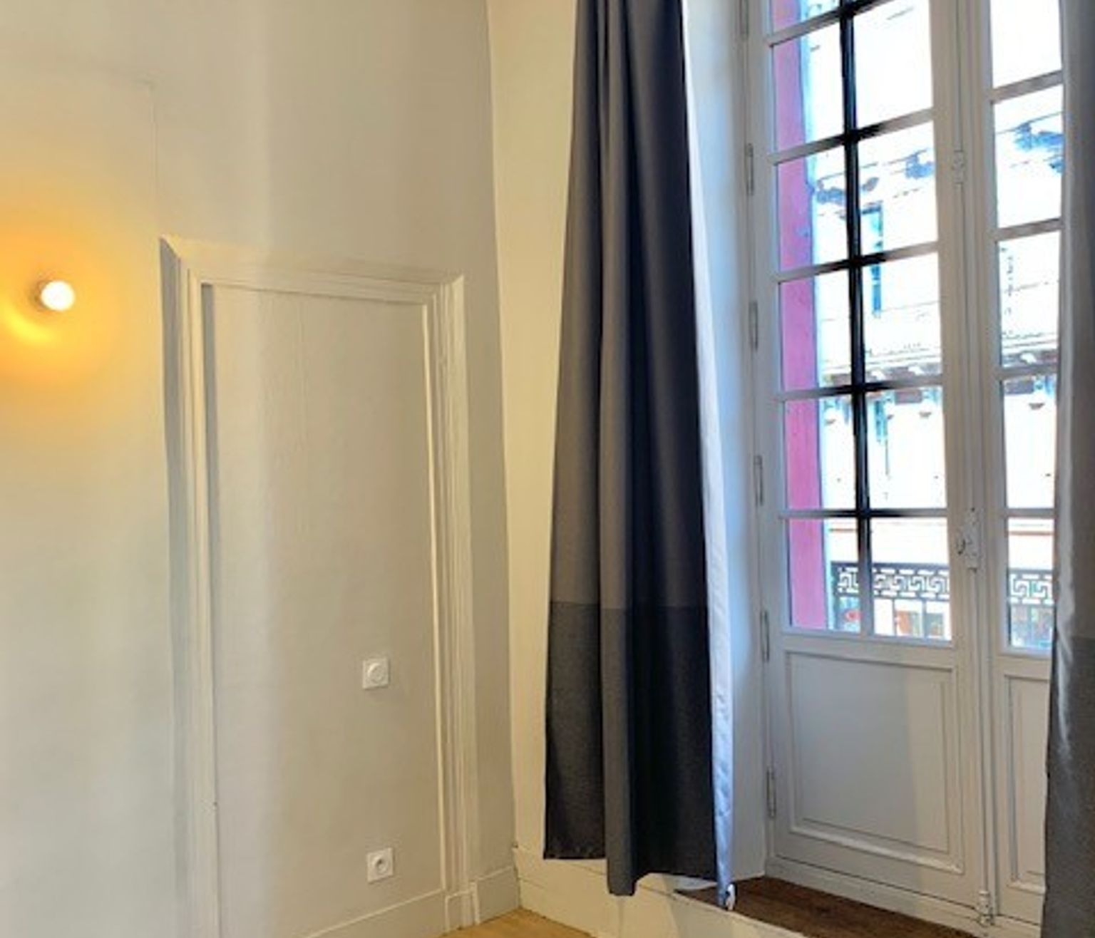 Location T2 Esquirol