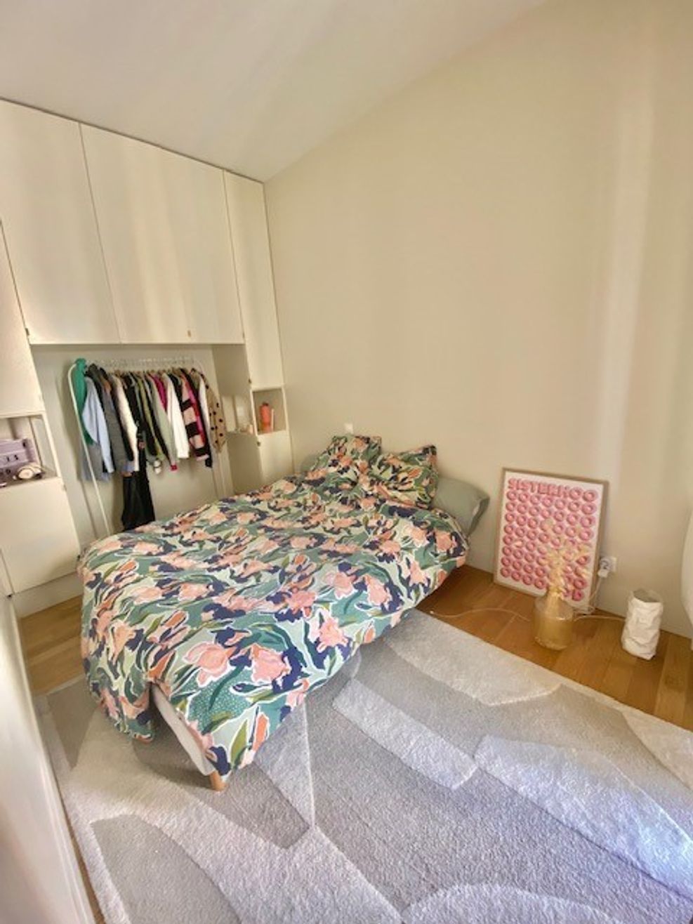 Location magnifique R2 rue de la pomme 37 m²