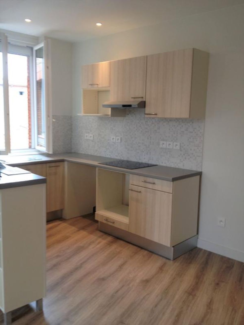 Location T4 de 83 m² quartier  Capitole avec climatisation