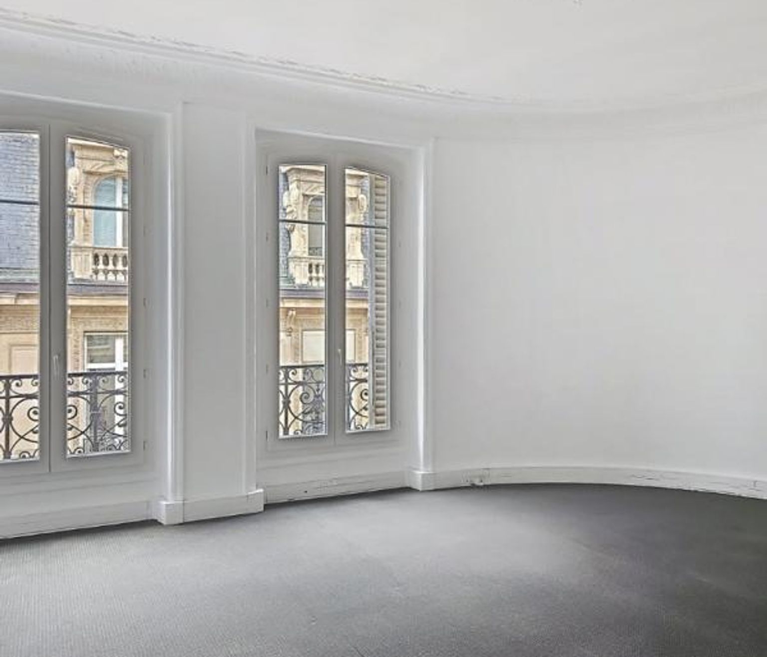 Bureaux à louer - 235 m² - Paris 8