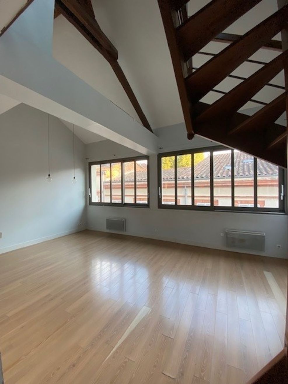 Location T4 duplex Capitole 79.42 m²  ( colocations acceptées )