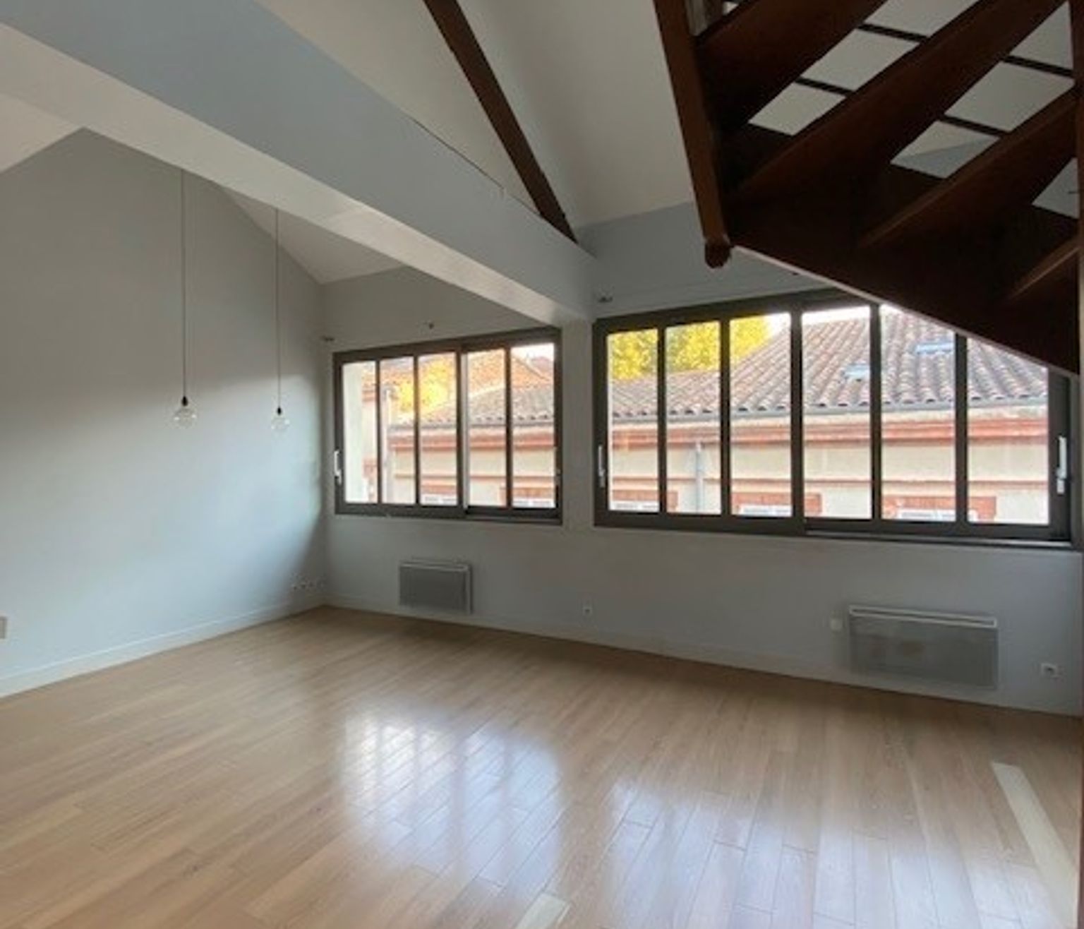 Location T4 duplex Capitole 79.42 m² ( colocations acceptées )