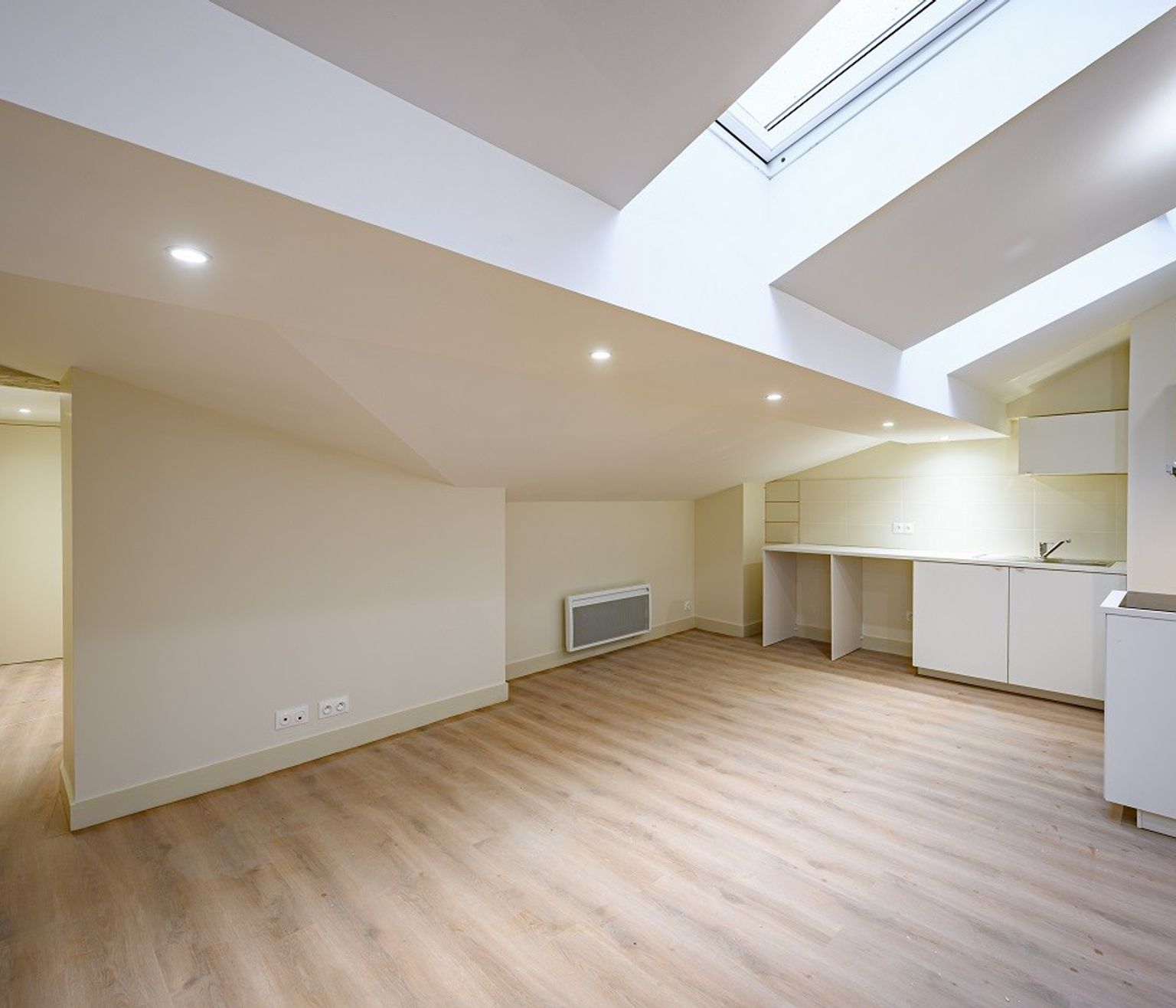 Location T3 de 64 m² Capitole ( colocation acceptées ) non meublé