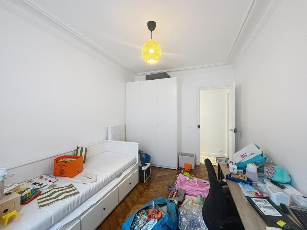 Appartement T5 non meublé - rue de Rennes - Paris (6)