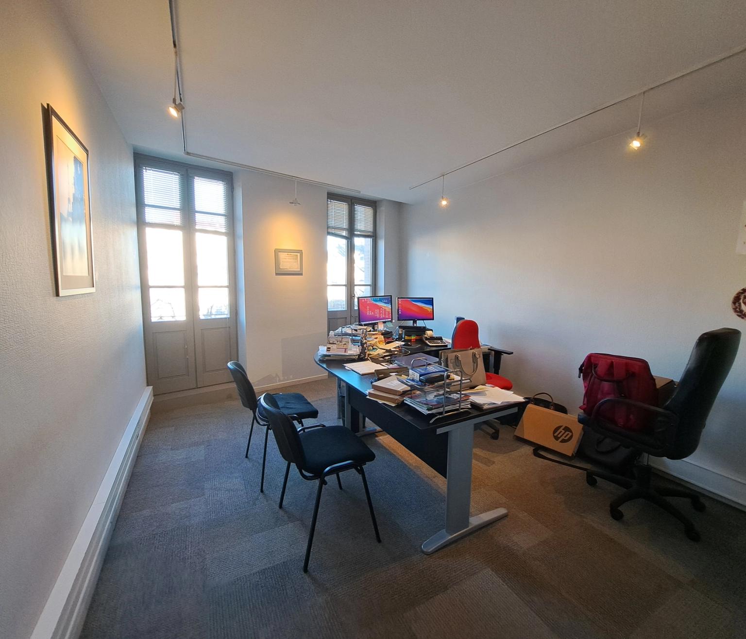 bureaux au 1er étage 38 Jean Jaures