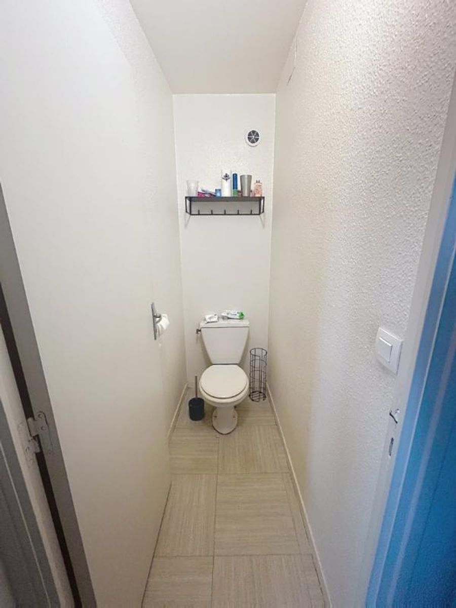 Location T2 Carmes