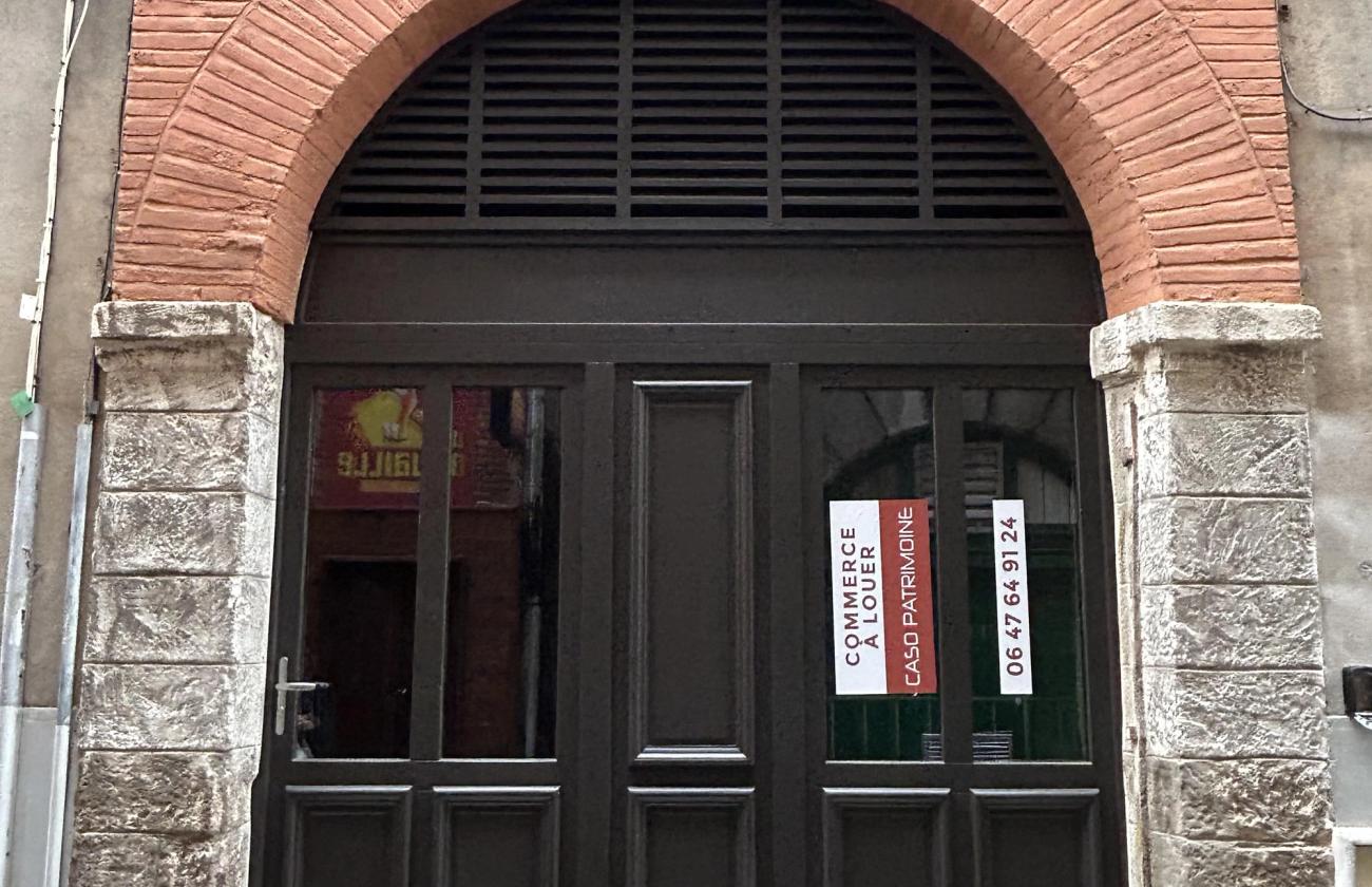 entrée du commerce Carmes