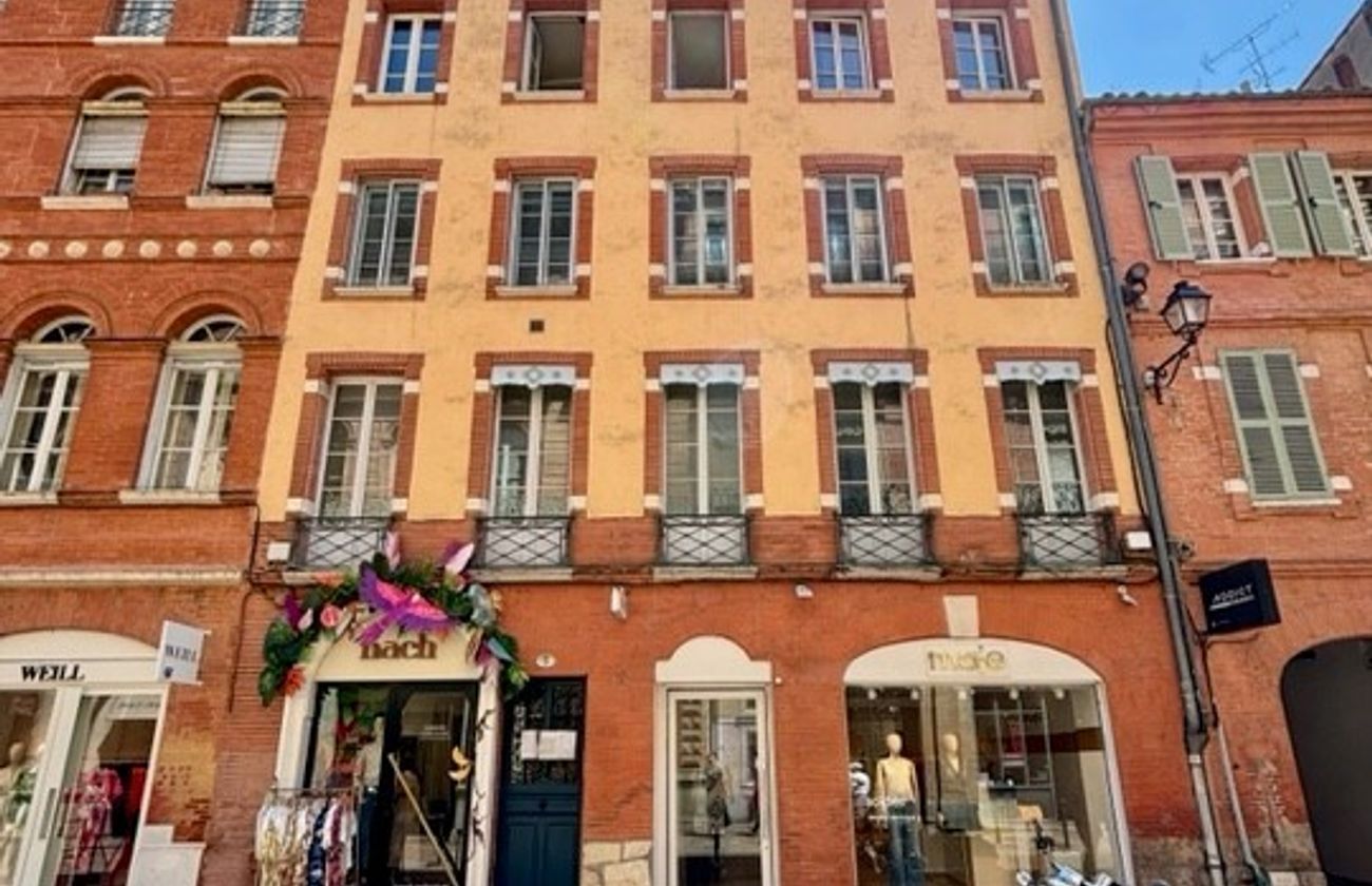 Location T2 Rue St Antoine du T quartier St Georges