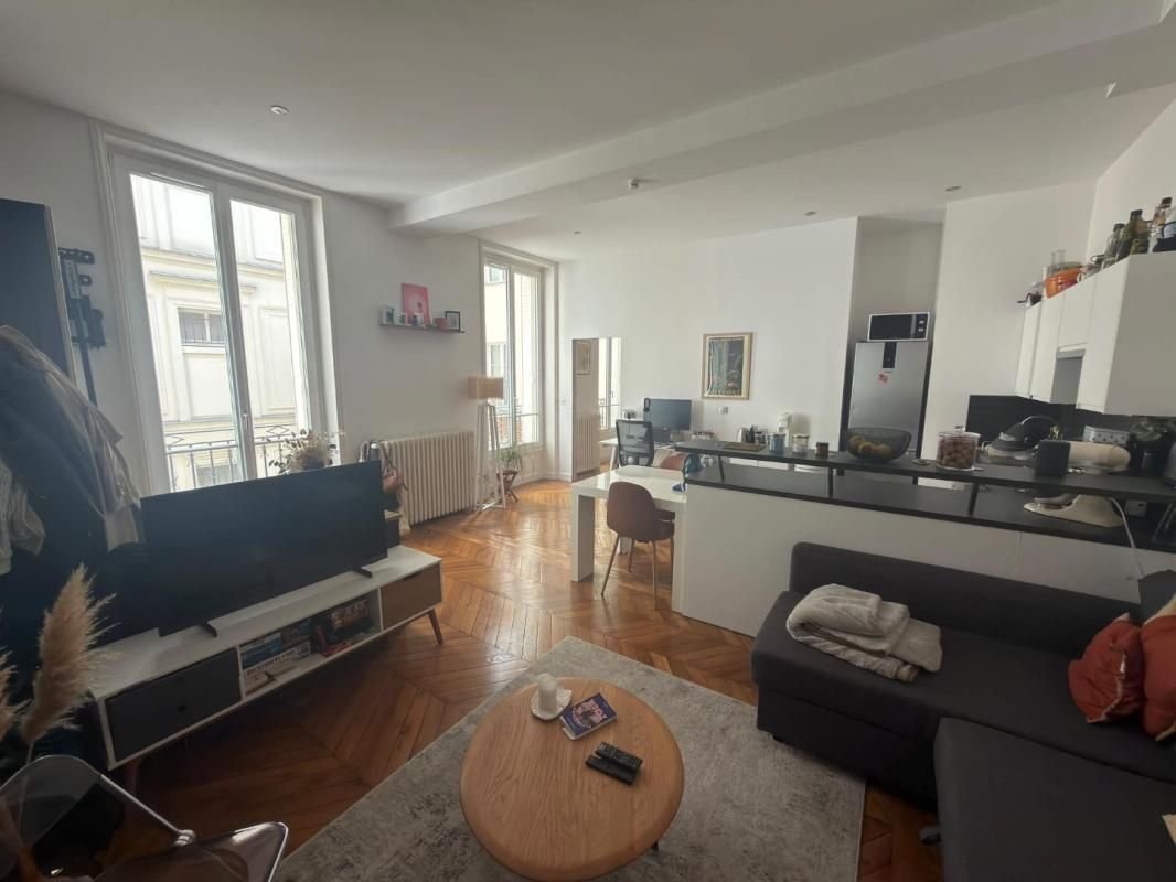 T2 de 49.11m², non meublé, rue de Rome - Paris (8)