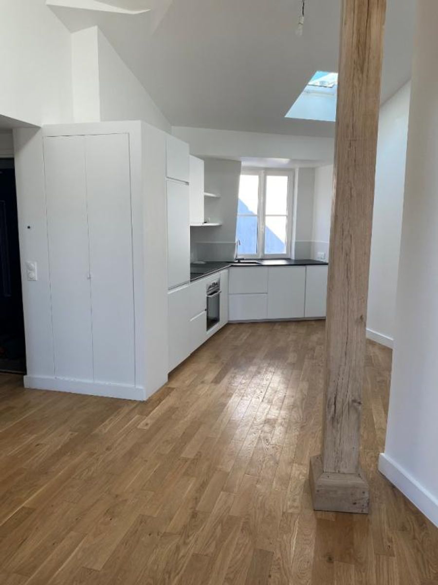 T3 non meublé 71m², rue de Rennes - Paris (6)