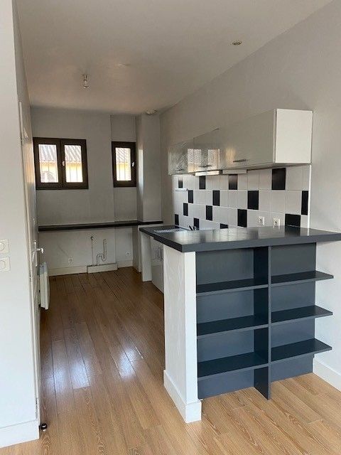 Location T4 duplex Capitole 79.42 m² ( colocations acceptées )