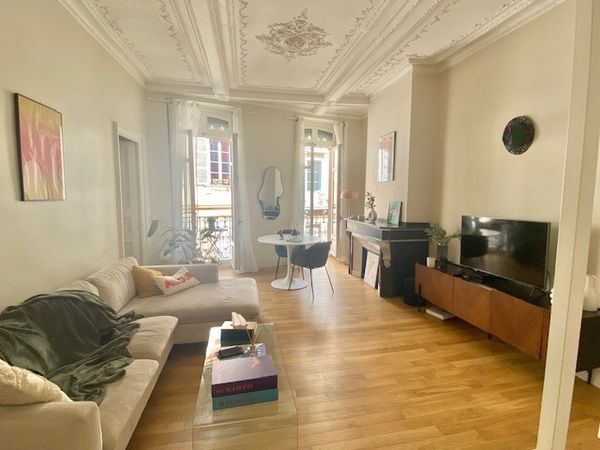 Location magnifique R2 rue de la pomme 37 m²