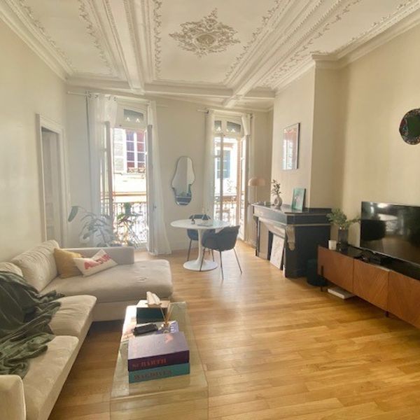 Location magnifique R2 rue de la pomme 37 m²