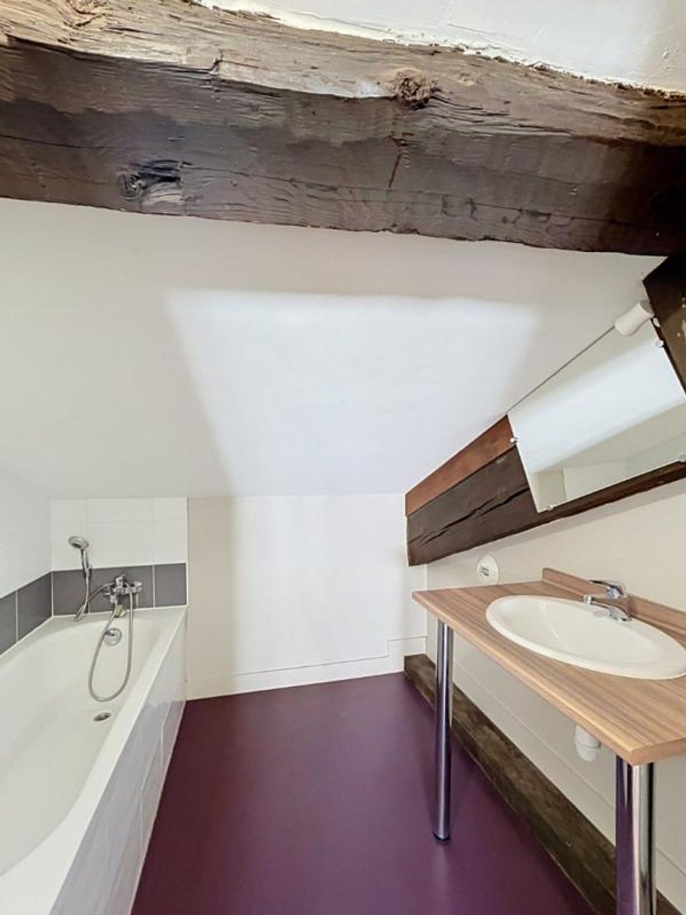 Location Magnifique T5 de 138 m² en  duplex Quartier St Georges