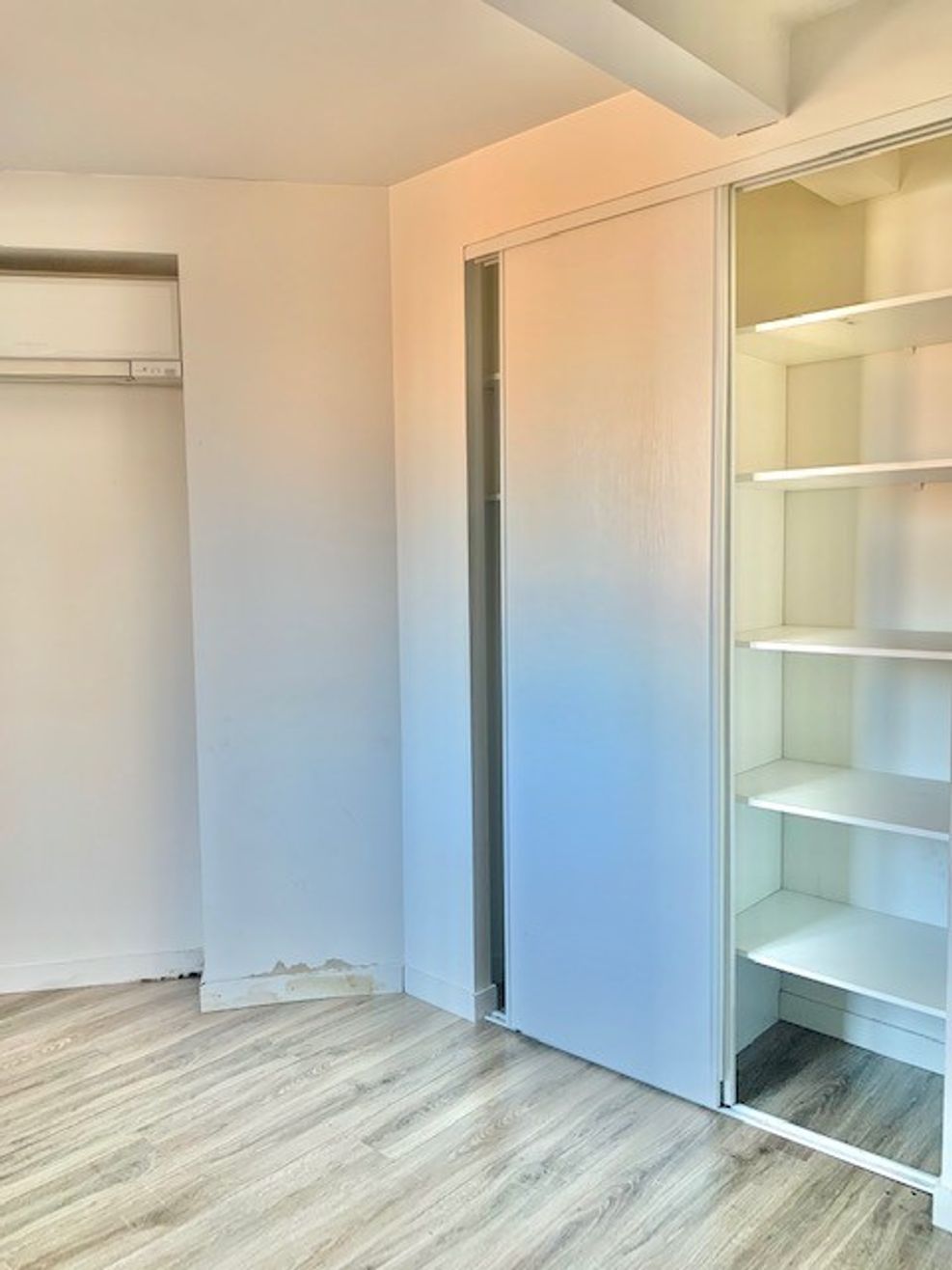 Location T4 de 83 m² quartier  Capitole avec climatisation
