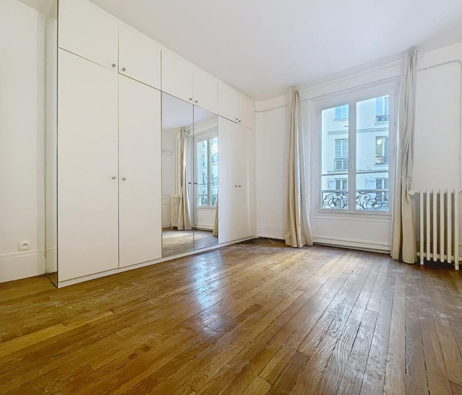 T3, non meublé, en fin de rénovation - Rue de l'Amiral Roussin - Paris (15)