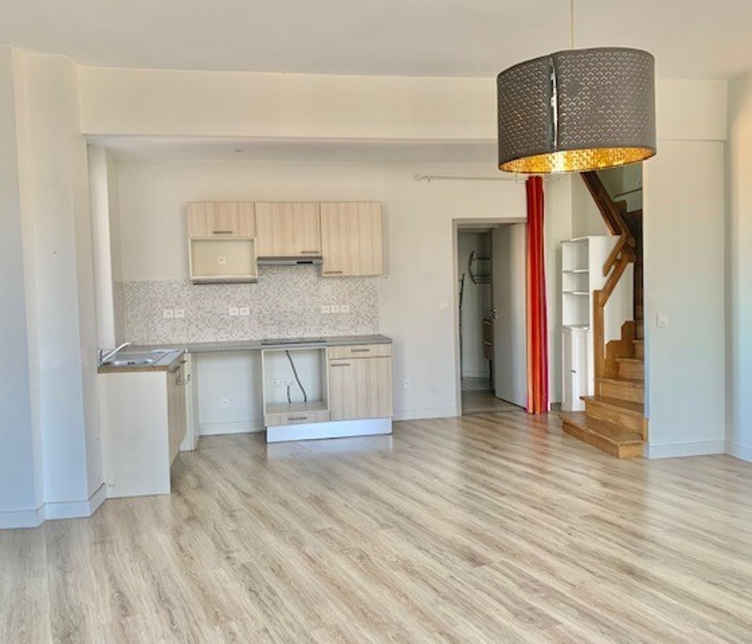 Location T4 de 83 m² quartier Capitole avec climatisation