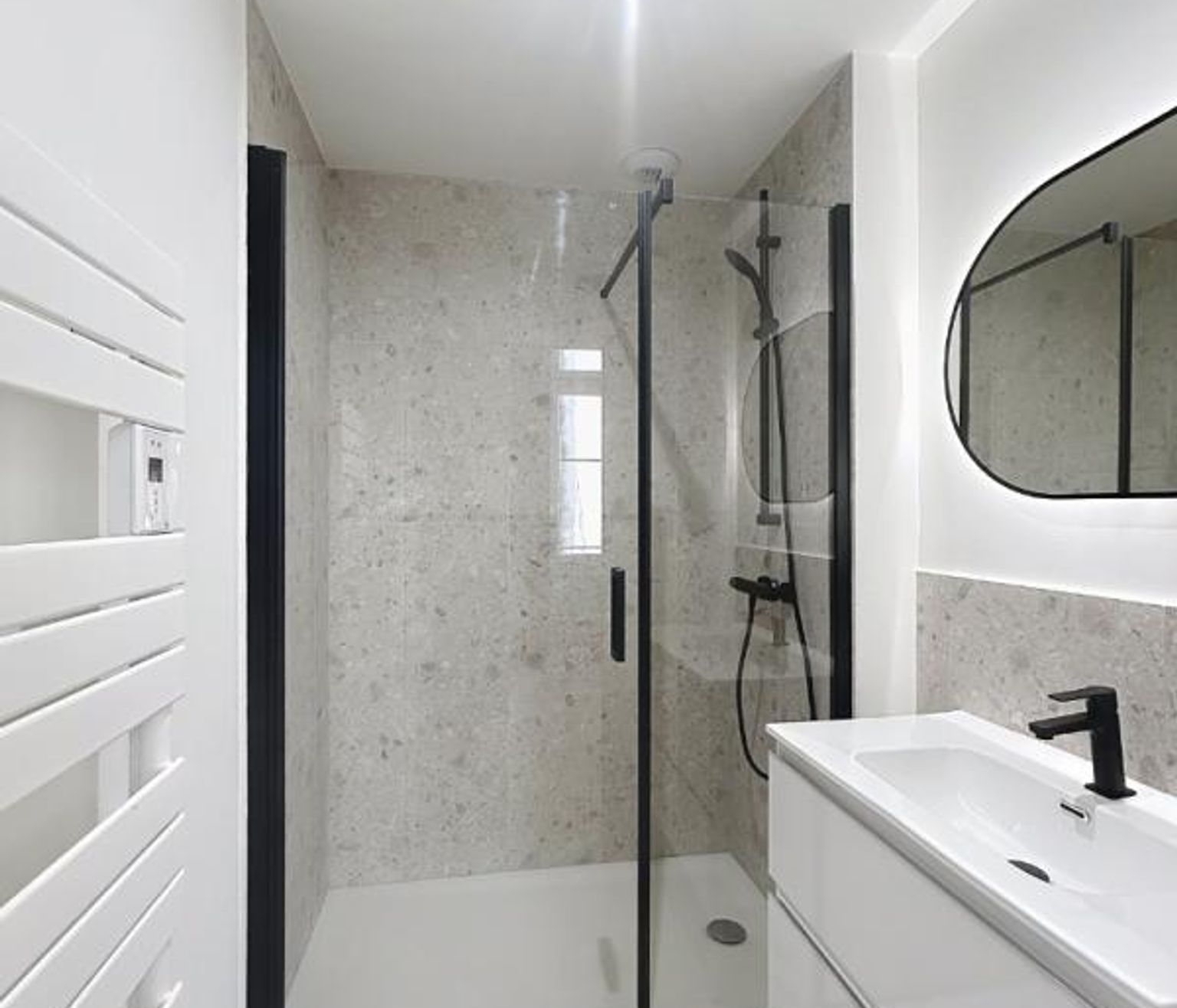 Location magnifique T4 neuf ( 95.10 m² ) quartier Carmes