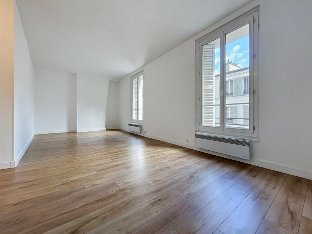 T2, non meublé, 51m², rue Blomet - Paris (15)