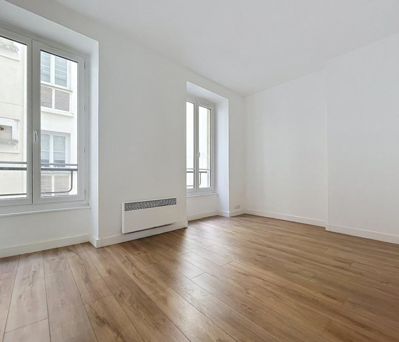 T2, non meublé, 51m², rue Blomet - Paris (15)