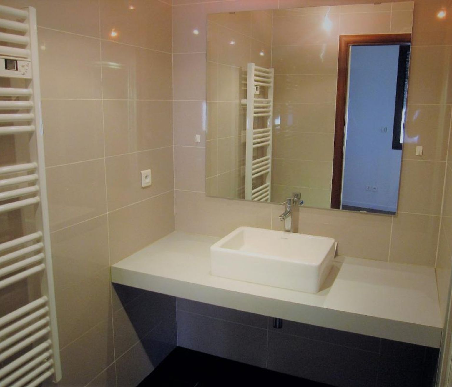Location magnifique T2 place de la Daurade 42.21m²
