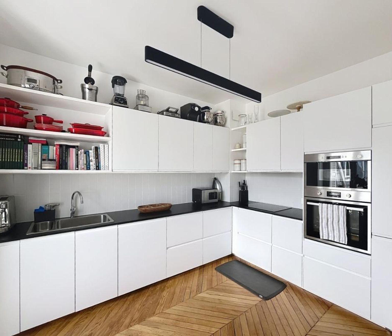 T5 de 156.93 non meublé, rue de Liège - Paris (8)