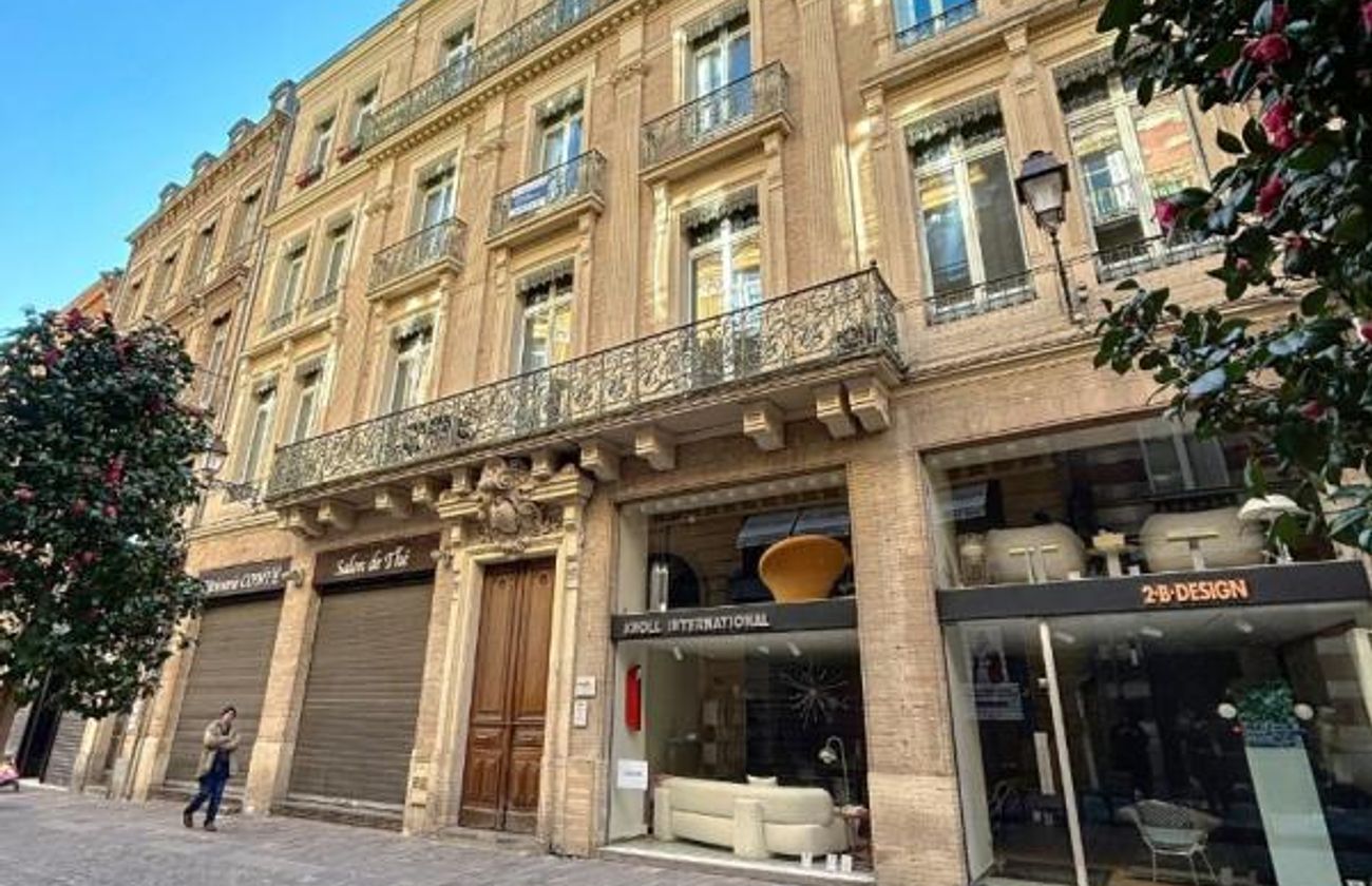 Location Magnifique T5 de 135 m² rue Croix Baragnon