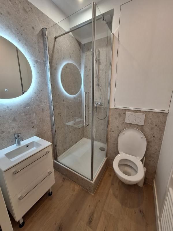 Location T2 Rue St Antoine du T quartier St Georges